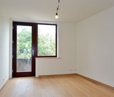 Groot, recent vernieuwd appartement - Photo 2