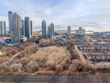 For Lease - 251 Manitoba Street Unit# 2704, Toronto, Ontario - Photo 3