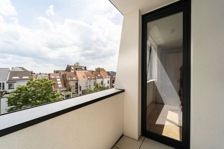 Appartement te huur - Foto 2