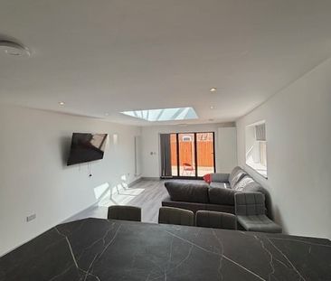 107 Hubert Road - Photo 5