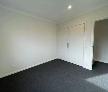 FOR LEASE - Photo 5