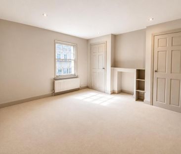 2 bedroom townhouse to rent - Photo 4