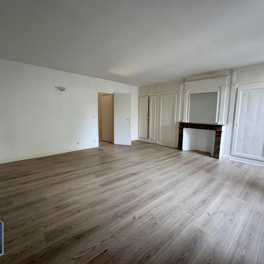 Location Appartement 2 pièces 65m² LILLE 59000 - Photo 1