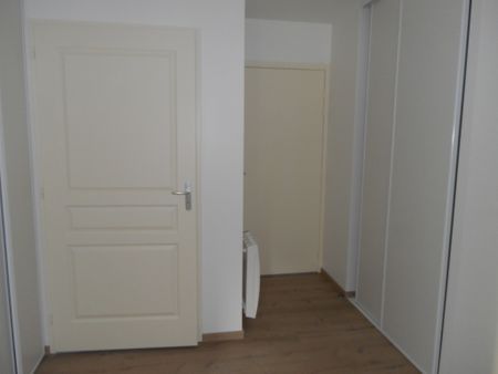 Appartement RUE DE L'EGLISE - GUEUX - Photo 4