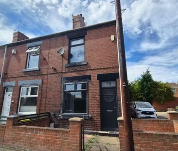3 bed Terraced - To Let - Photo 5