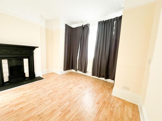 Lower Addiscombe Road, Croydon - Photo 1