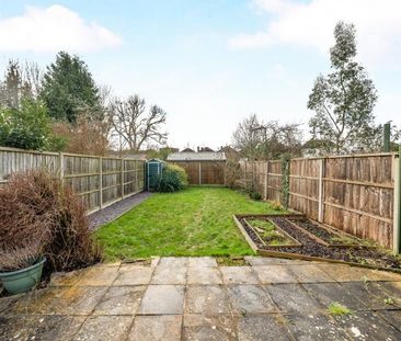 Woodlands Road, Guildford - 3 bedrooms Property for lettings - Seym... - Photo 1