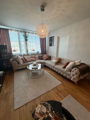 Pålsbodagränd, Bandhagen - Photo 1