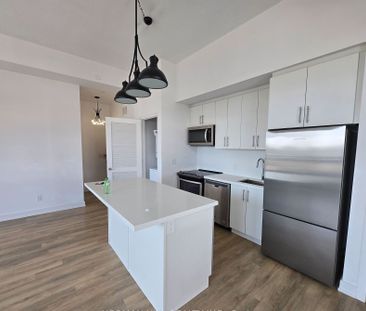 For Lease - 331 Broward Way Unit# 127, Innisfil, Ontario - Photo 3