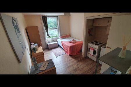 Studio Flat, Willesden Green, NW2 - Photo 3