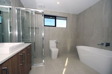 2/6 Fraser Street, Glen Waverley - Photo 3