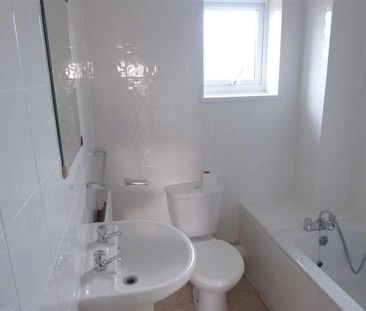 Wasdale Gardens, Gunthorpe, Peterborough, PE4 - Photo 5