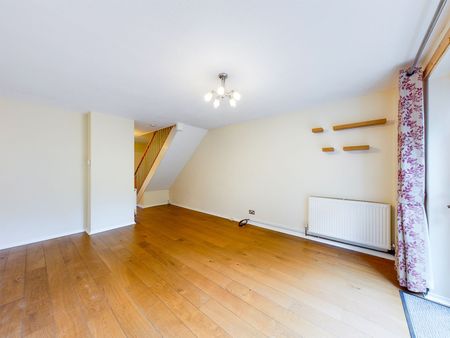 Terraced House - Photo 2