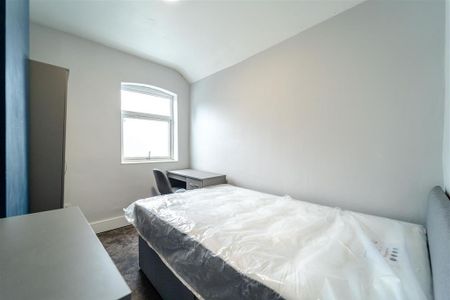 5 bedroom house to rent - Photo 3