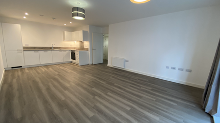 1 bedroom flat to rent - Photo 3