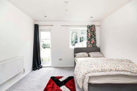 North Road, West Drayton, UB7 - Photo 4