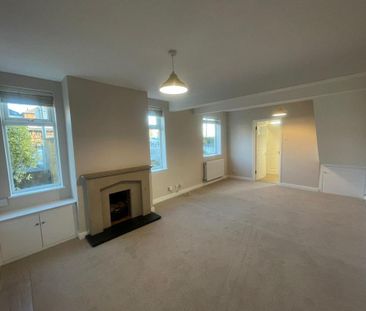 3 bedroom end of terrace house to rent - Photo 3