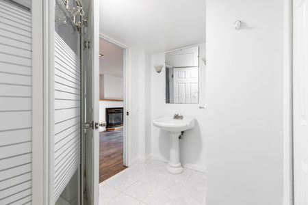 For Lease - 12 Murellen Crescent, Toronto, Ontario - Photo 5