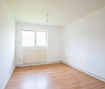 2 bedroom flat to rent, Available unfurnished from 15/01/2025 - Photo 4