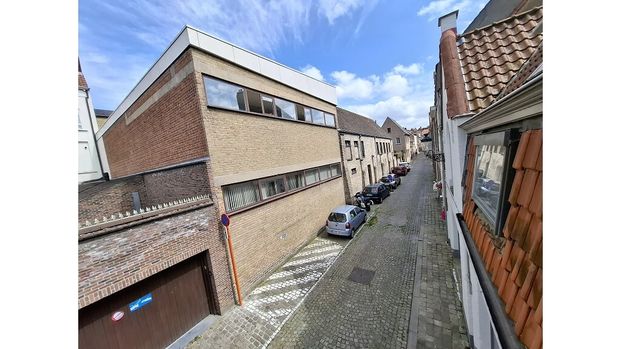 Vernieuwd 1-slaapkamerappartement te huur in Brugge - Photo 1