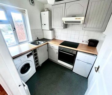 1 bedroom property to rent - Photo 2