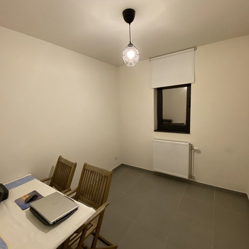 Zeer knap appartement met perfecte ligging - Photo 1