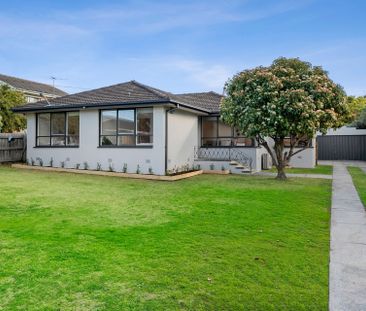 12 Northam Avenue, Highton - Photo 1