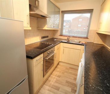 1 bedroom flat to rent - Photo 6