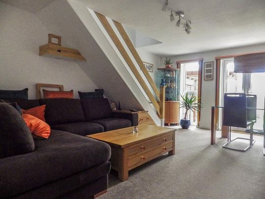 2 bedroom semi-detached house to rent - Photo 1