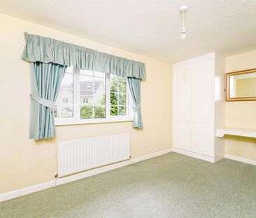 4 bedroom detached house to rent - Photo 6