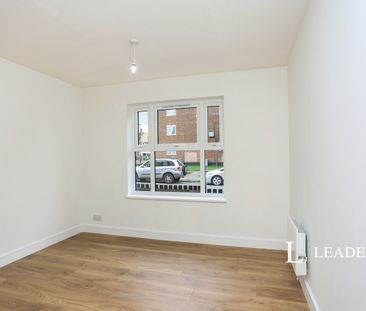 2 bedroom apartment to rent Longbridge Way, Lewisham, London, SE13 - Photo 3