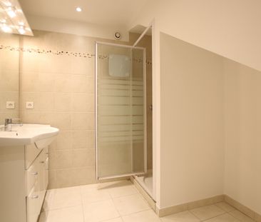 Location Maison 3 pièces 57m² AUBIGNAN 84810 - Photo 6