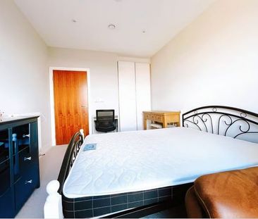 1 Bed Terraced House, Avalon Point, E14 - Photo 4