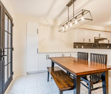 For Lease - 17 Castle Park Boulevard, Vaughan, Ontario - Photo 6