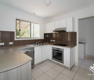 For lease: 75 Outlook Place, Durack - Photo 3