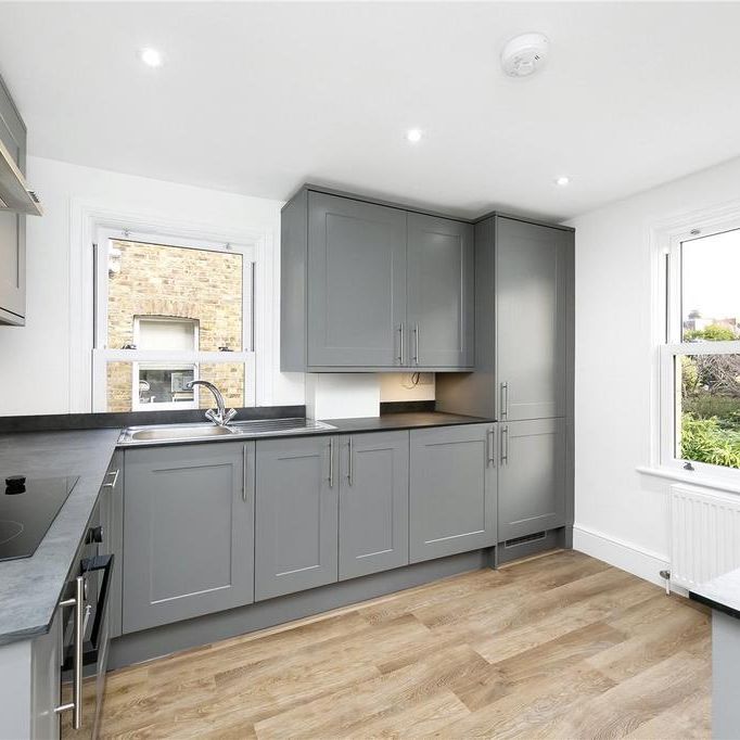 3 bedroom apartment to rent - Photo 1