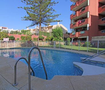 Apartamento planta baja en alquiler en Benalmadena Costa, Benalmadena - Photo 2