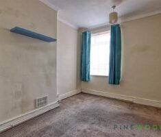 2 BEDROOM House - Terraced - Photo 3