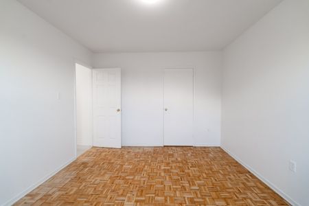 For Lease - 888 Glen Street Unit# 503, Oshawa, Ontario - Photo 3
