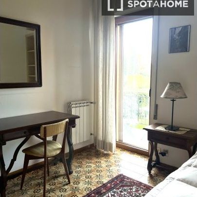 rome, Lazio 00166 - Photo 1