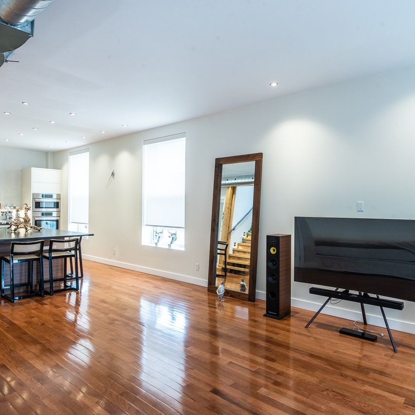 Rue Cherrier, H2L 1H6, Montréal - Photo 1