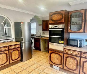 Lodge Crescent, Orpington, Kent, BR6 - Photo 6