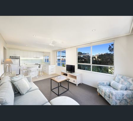 22/2A Henry Lawson Avenue, McMahons Point, NSW 2060 - Photo 4