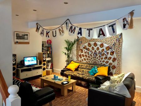 6 Bed Terraced House, Student House - North Rd, BS6 - Photo 2