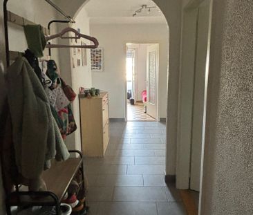 Appartement lumineux de 3,5 pièces, proche de la gare - Foto 4