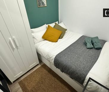 madrid, Community of Madrid 28005 - Photo 6