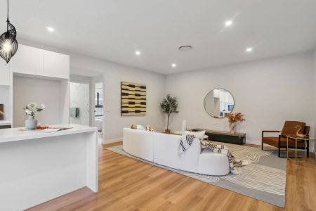 Modern 5-Bedroom Double-Storey Duplex in Central Jindabyne - Photo 5