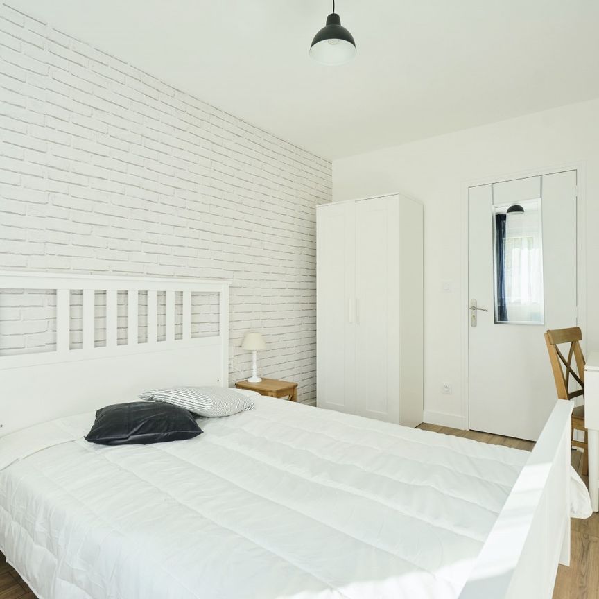 GENERAL FRERE P Roommate 3 Bedrooms at Amiens - Photo 1