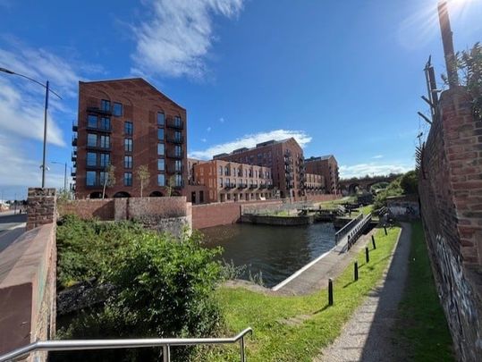 2 Bed Flat, Lightbody Street, L5 - Photo 1