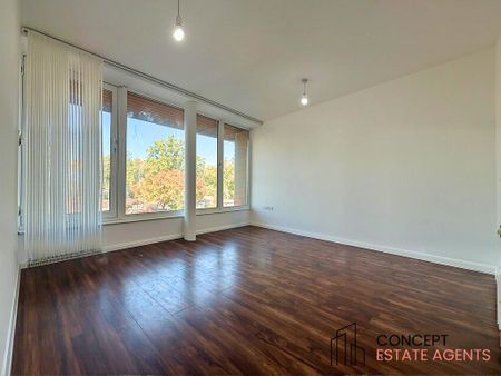 3 bedroom apartment to rent - Photo 4